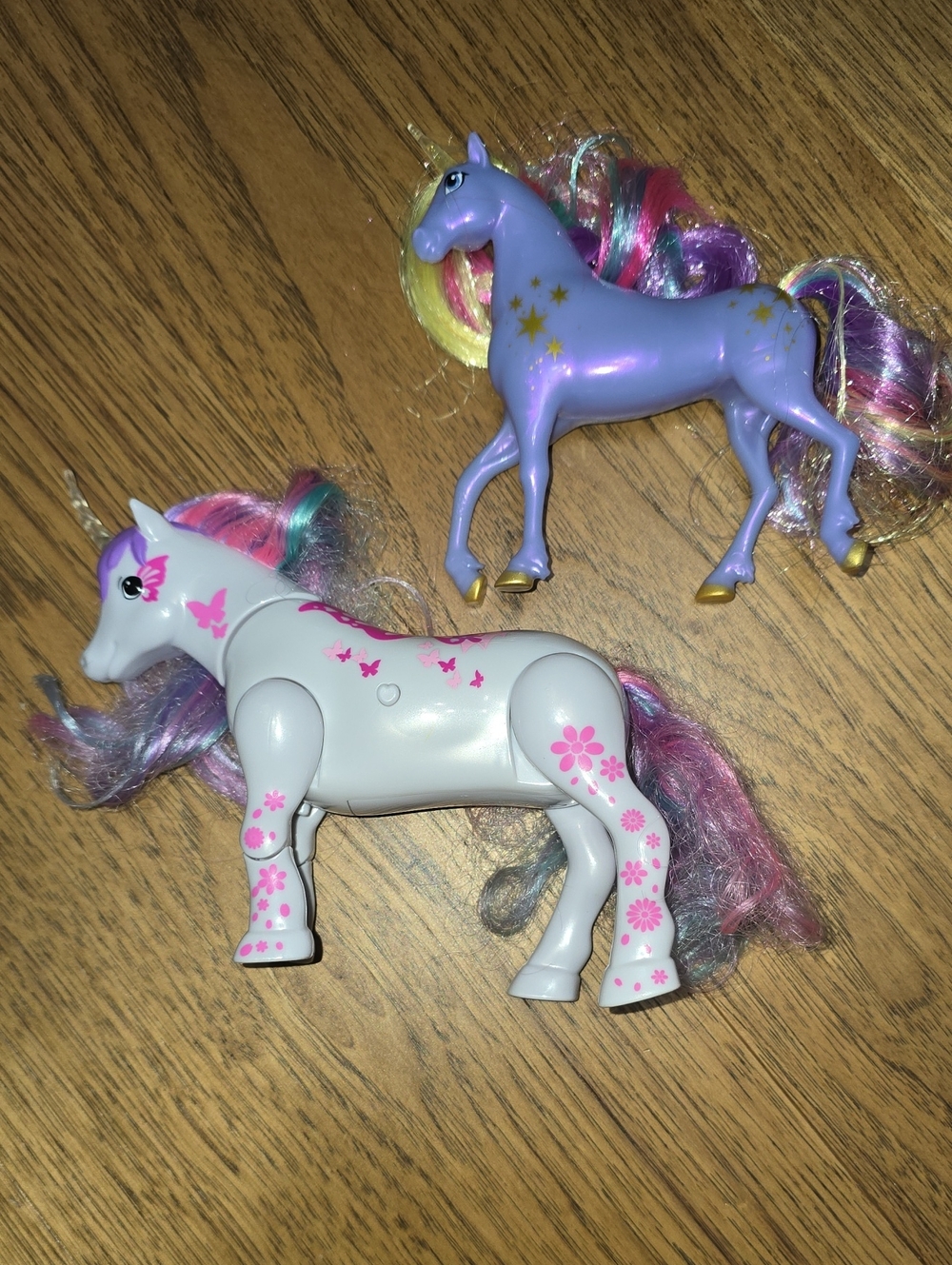 Wildstar, Sophie's Magical Unicorn And Little Live Pets Animated Unicorn